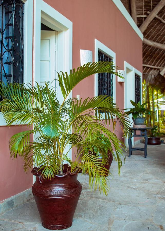 Hotel Saffron Garden Malindi Exterior foto